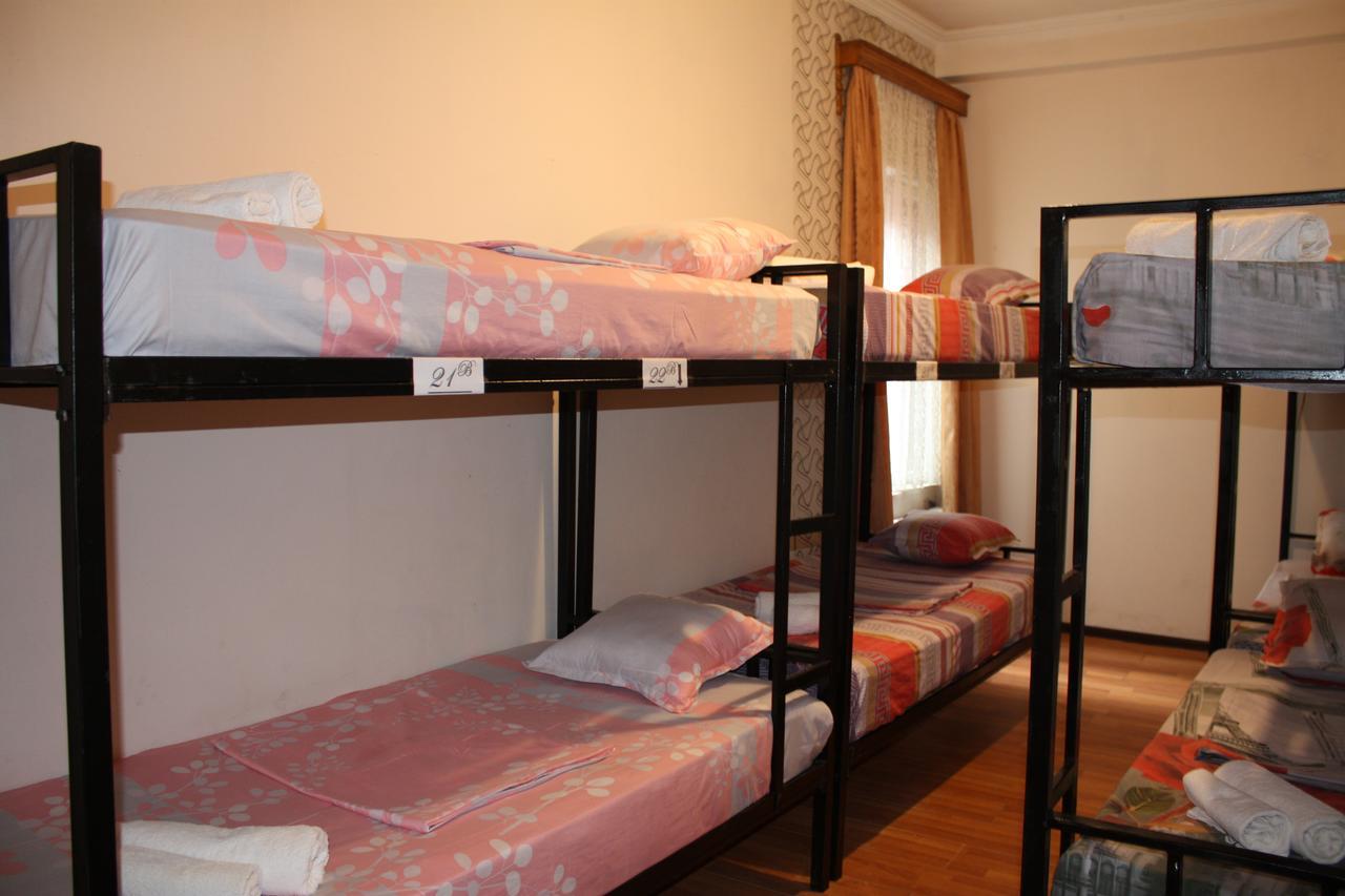 Holiday House Batumi Eksteriør bilde